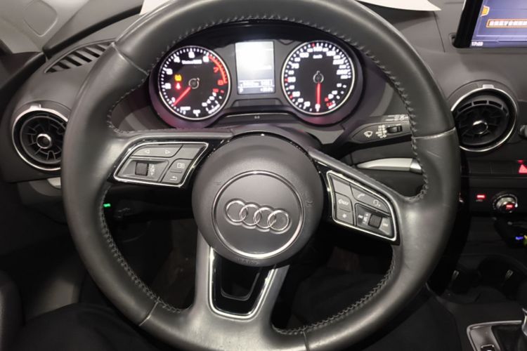 Audi A3 2019 car image #15
