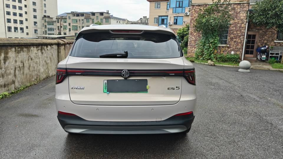 MG ES5 2024 imagem de carro #4