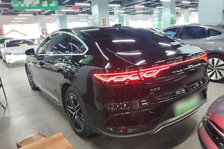 BYD Han 2025 #5 BYD Han 2025 car image #5