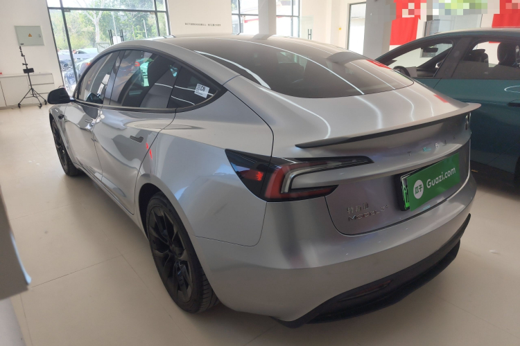 Tesla Model 3 2025 #5 Tesla Model 3 2025 car image #5