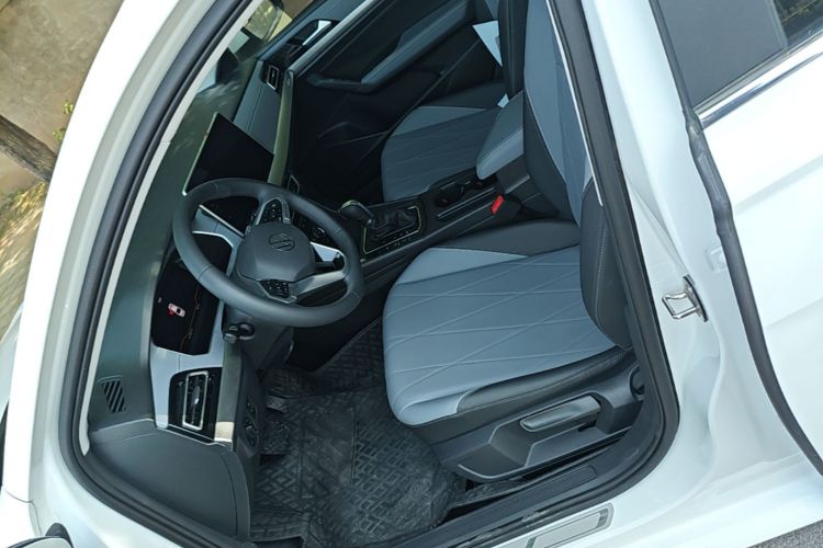 Volkswagen Lavida 2023 car image #15