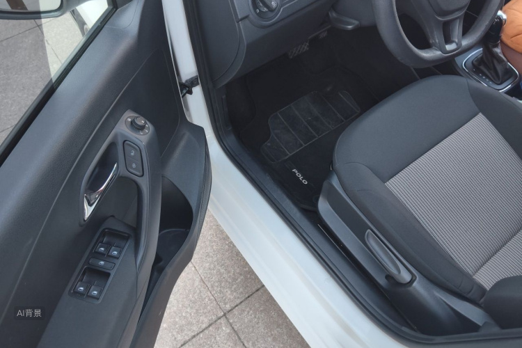 Volkswagen Polo 2016 #18 Volkswagen Polo 2016 car image #18
