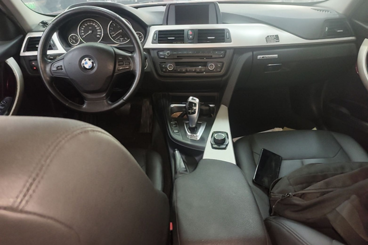BMW 3 Series 2015 #10 BMW 3 Series 2015 car image #10