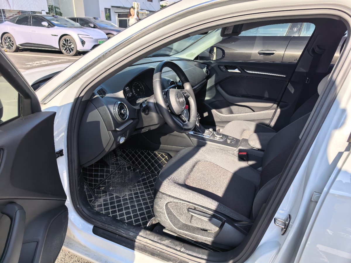 Audi A3 2019 #3 Audi A3 2019 car image #3