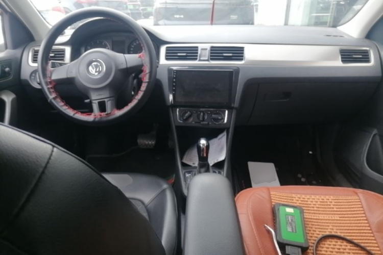 Volkswagen Santana 2016 immagine di auto #10