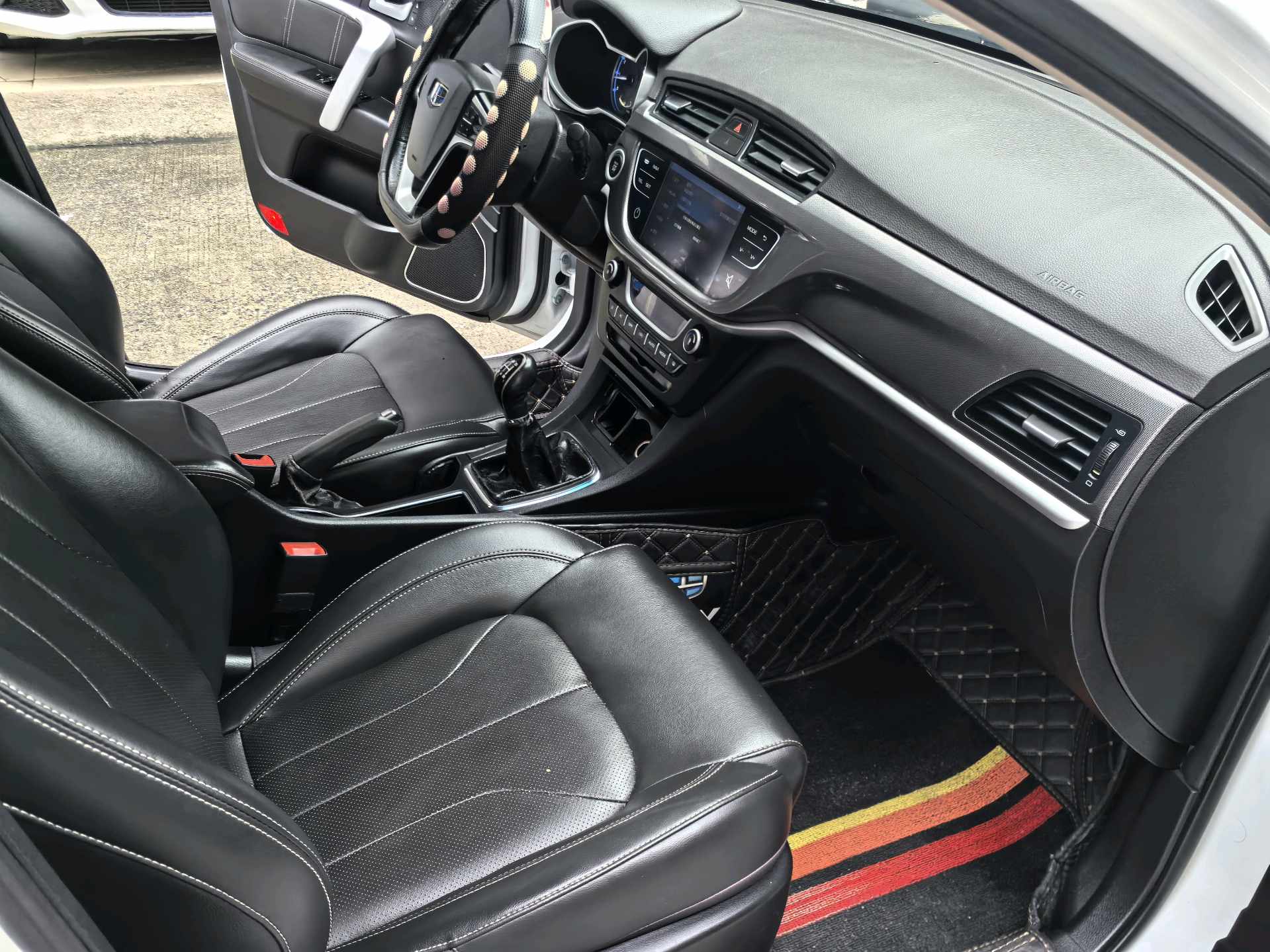 GEELY Emgrand 2017 imagem de carro #8