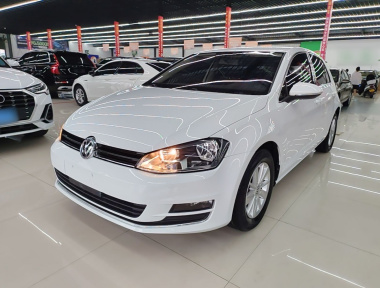 Volkswagen Golf 2015 Volkswagen Golf 2015 car image