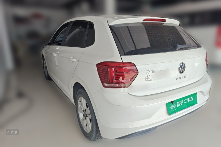 Volkswagen Polo 2022 car image #5