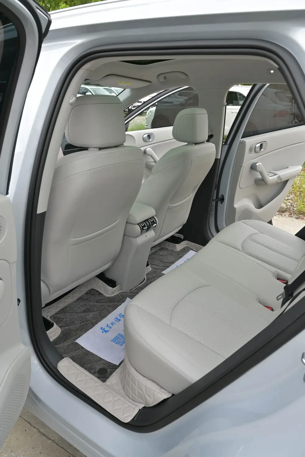 2026 #15 2026 immagine di auto #15