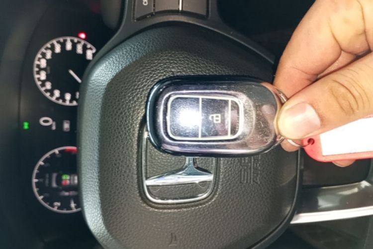 Honda CR-V 2025 car image #9