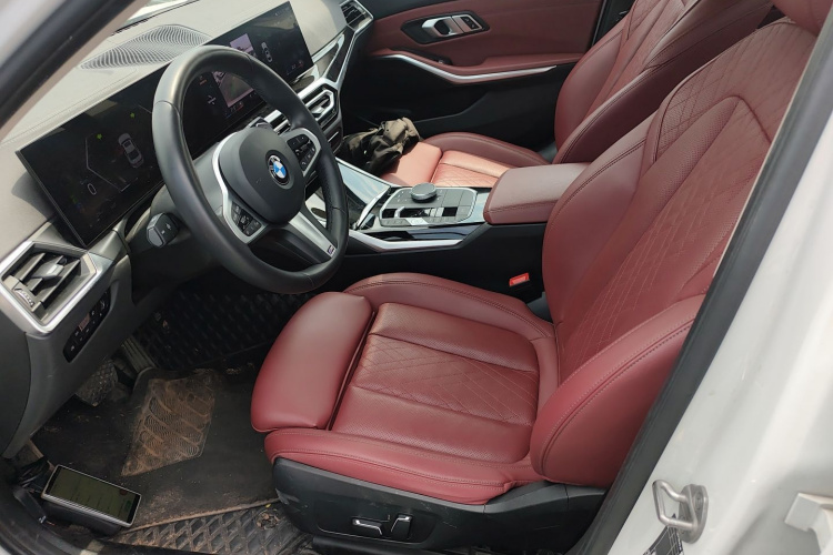 BMW 3 Series 2024 #19 BMW 3 Series 2024 car image #19