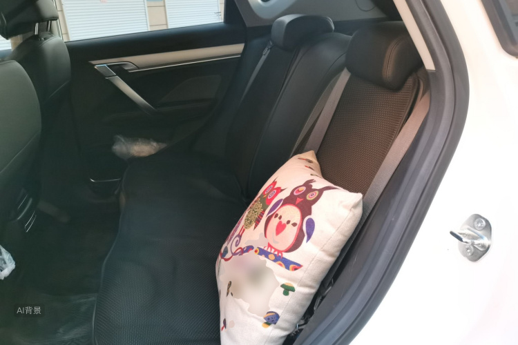 GEELY Coolray 2025 car image #19