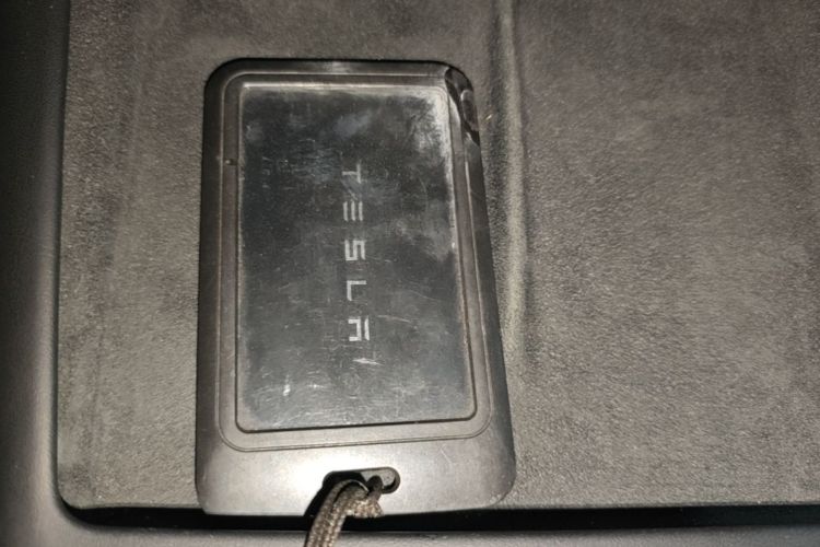 Tesla Model 3 2024 #14 Tesla Model 3 2024 car image #14