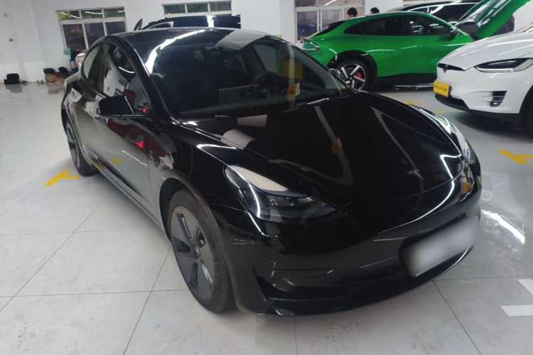 Tesla Model 3 2022 car image #4