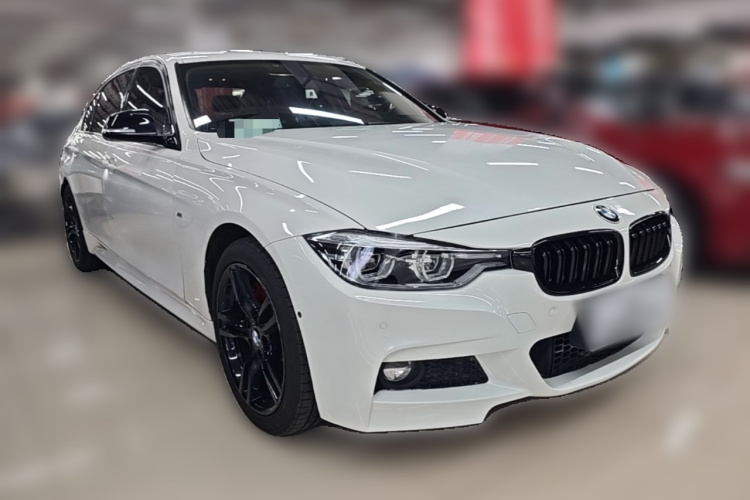 BMW 3 Series 2018 car image #4