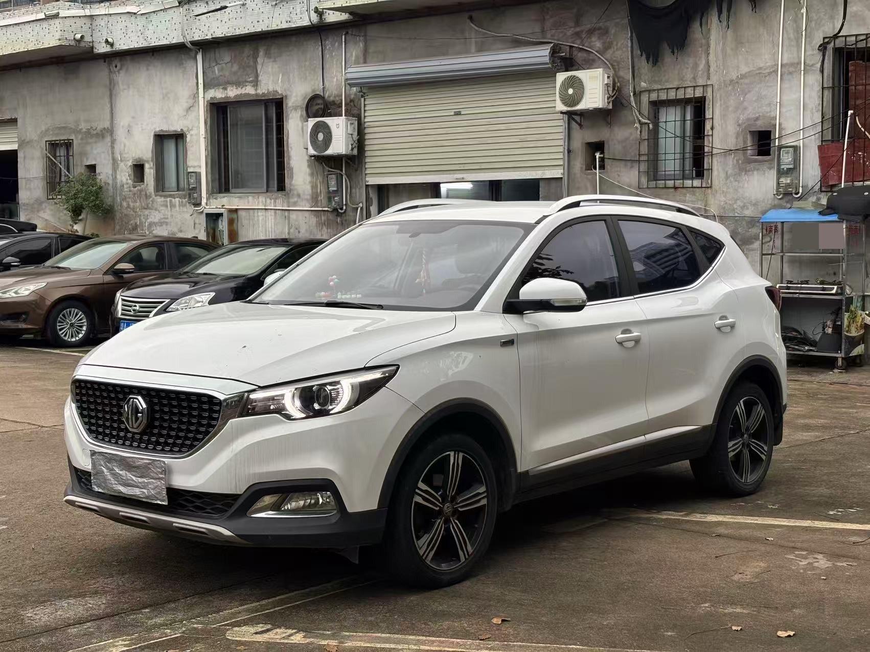 MG ZS 2019 car image 