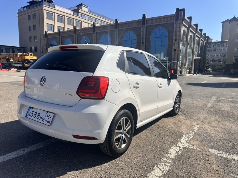 Volkswagen Polo 2017 #9 Volkswagen Polo 2017 car image #9