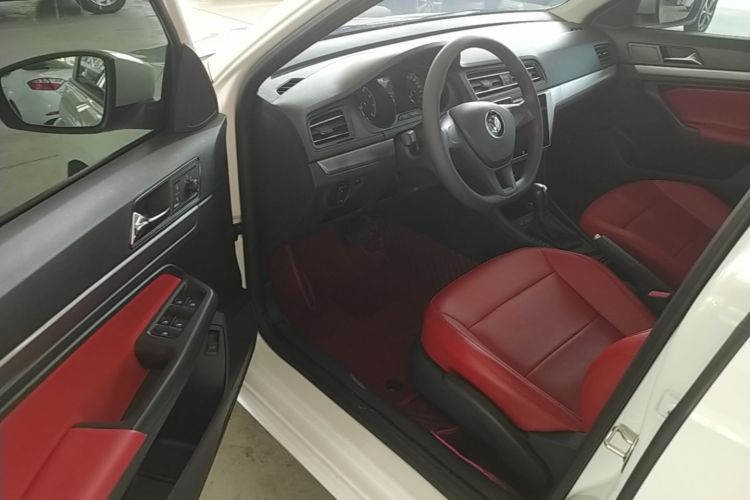 Volkswagen Lavida 2024 car image #16