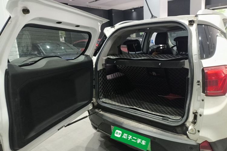BYD Yuan New Energy 2019 car image #21
