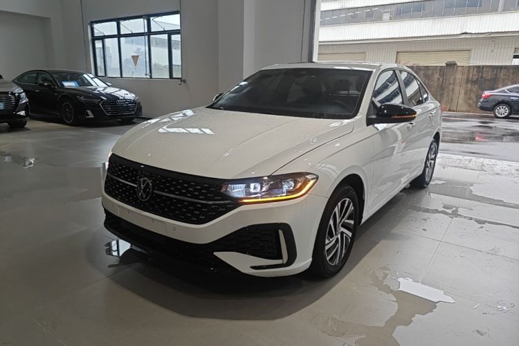 Volkswagen Lavida 2025 car image #2