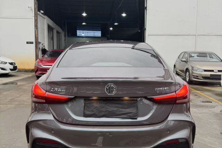 MG 5 2025 imagen de coche #6