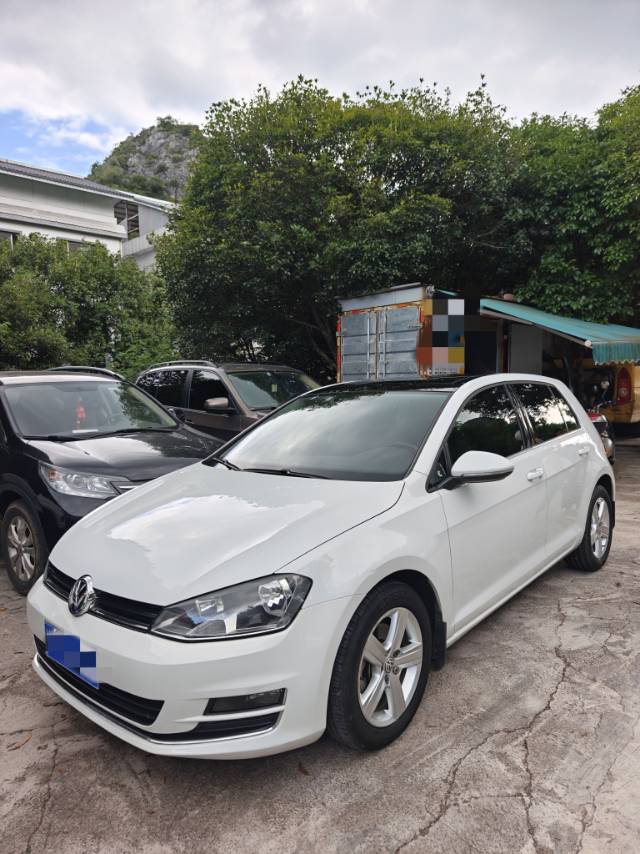 Volkswagen Golf 2015 Volkswagen Golf 2015 car image