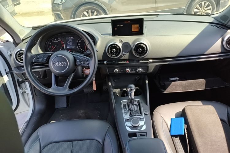 Audi A3 2017 car image #10