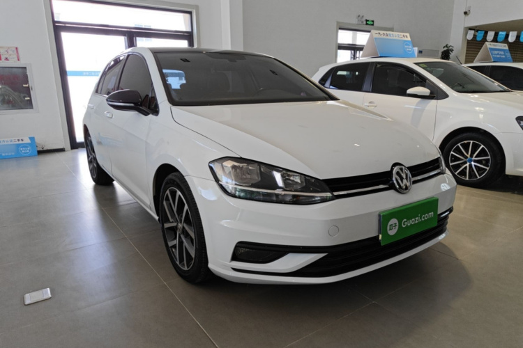 Volkswagen Golf 2020 #4 Volkswagen Golf 2020 car image #4