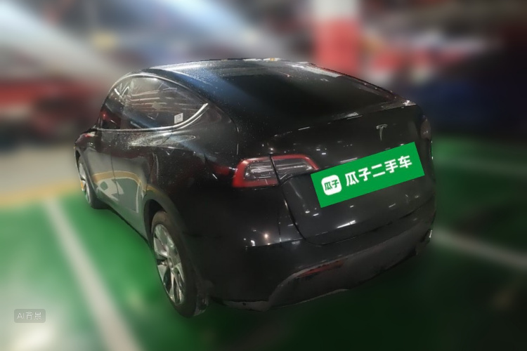 Tesla Model Y 2023 #5 Tesla Model Y 2023 car image #5