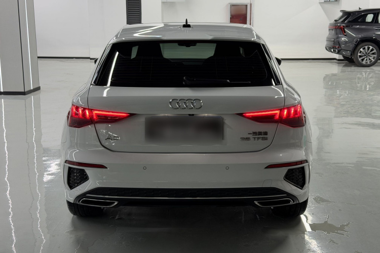 Audi A3 2024 car image #6