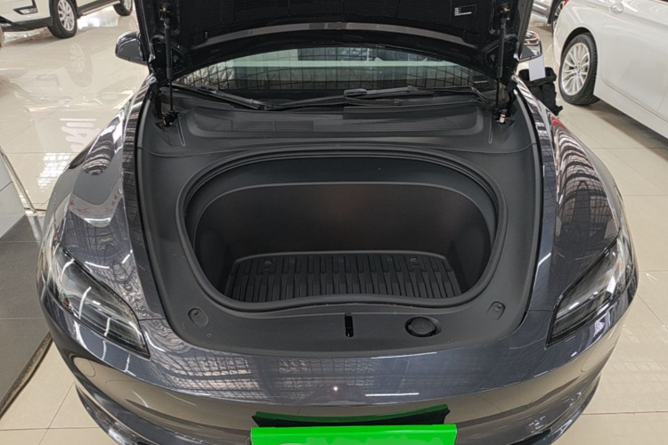 Tesla Model 3 2025 #20 Tesla Model 3 2025 car image #20
