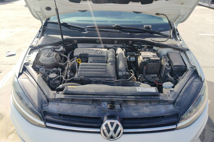 Volkswagen Golf 2020 صورة سيارة #20