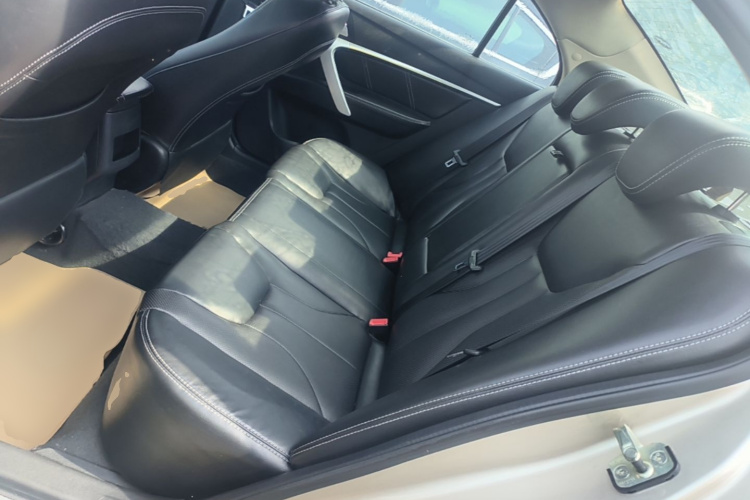 GEELY Emgrand 2017 #17 GEELY Emgrand 2017 car image #17