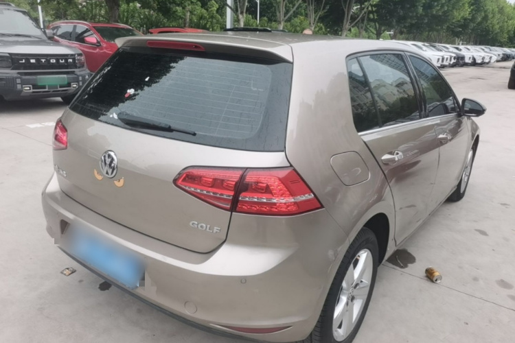Volkswagen Golf 2016 car image #7