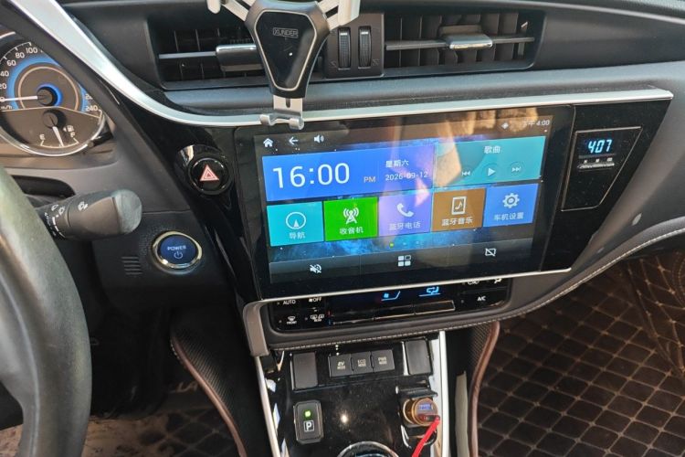 Toyota Corolla 2018 car image #13