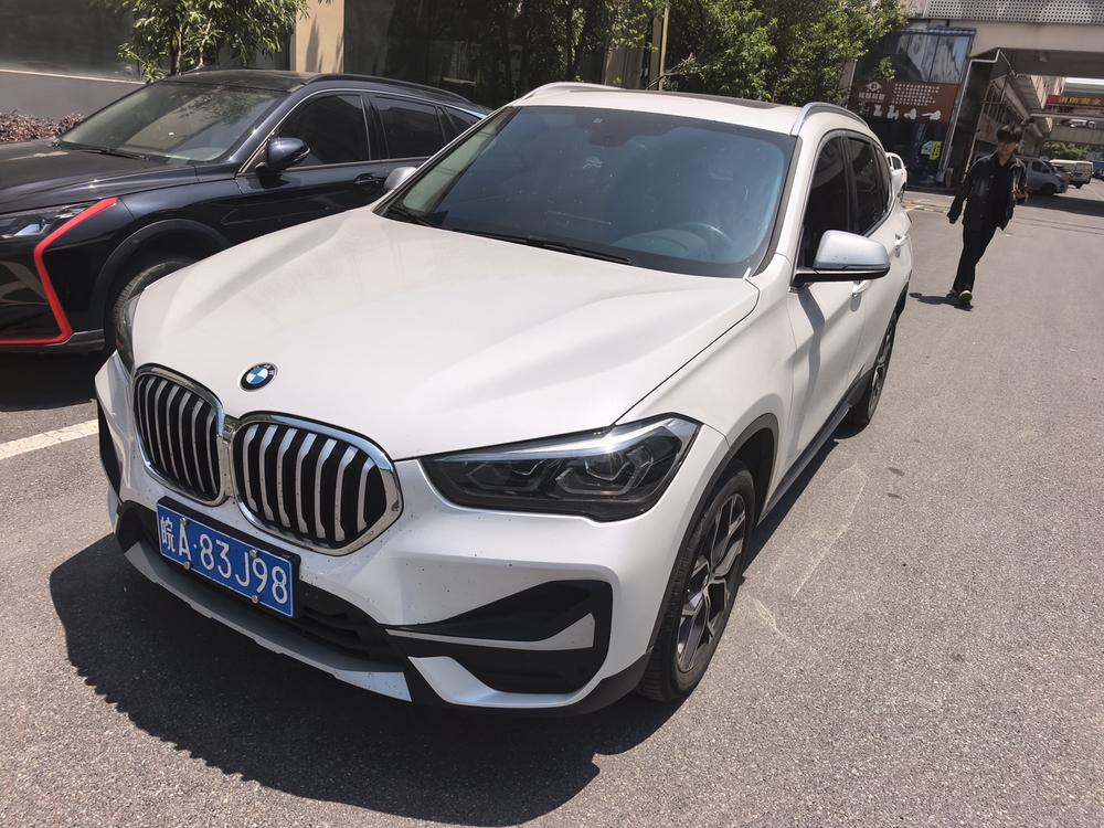 BMW X1 2022 car image 