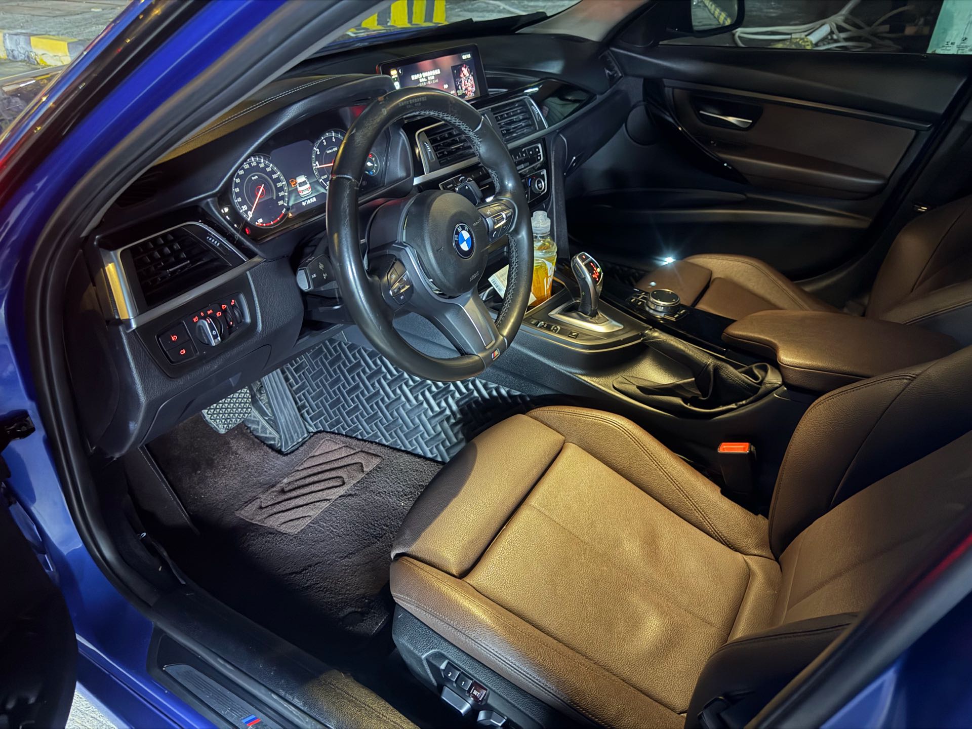 BMW 3 Series 2018 #5 BMW 3 Series 2018 imagen de coche #5