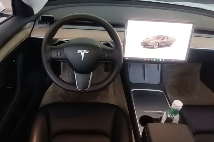 Tesla Model 3 2023 #10 Tesla Model 3 2023 car image #10