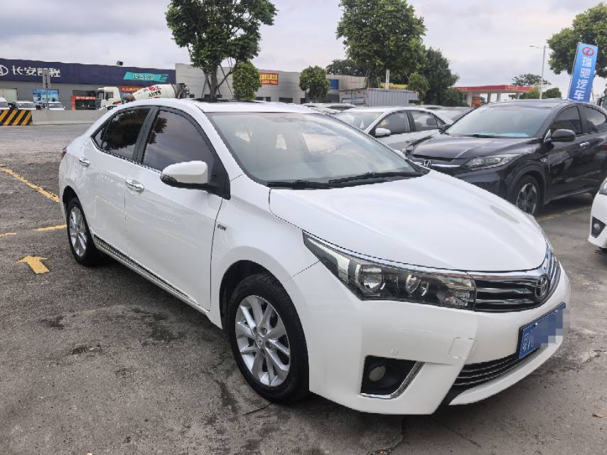 Toyota Corolla 2015 car image #2
