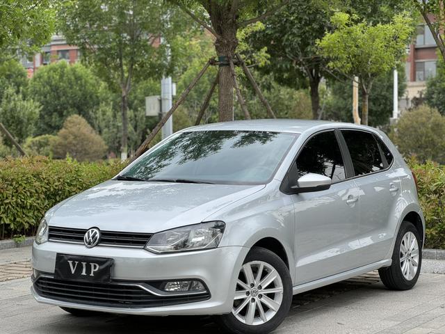 Volkswagen Polo 2015 #11 Volkswagen Polo 2015 car image #11