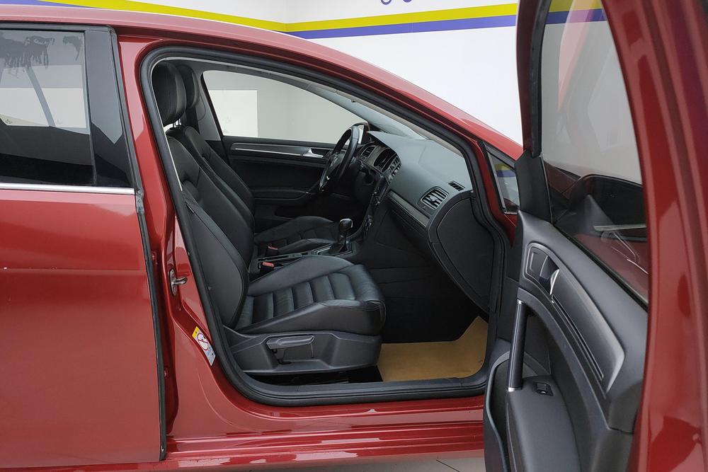 Volkswagen Golf 2014 car image #17