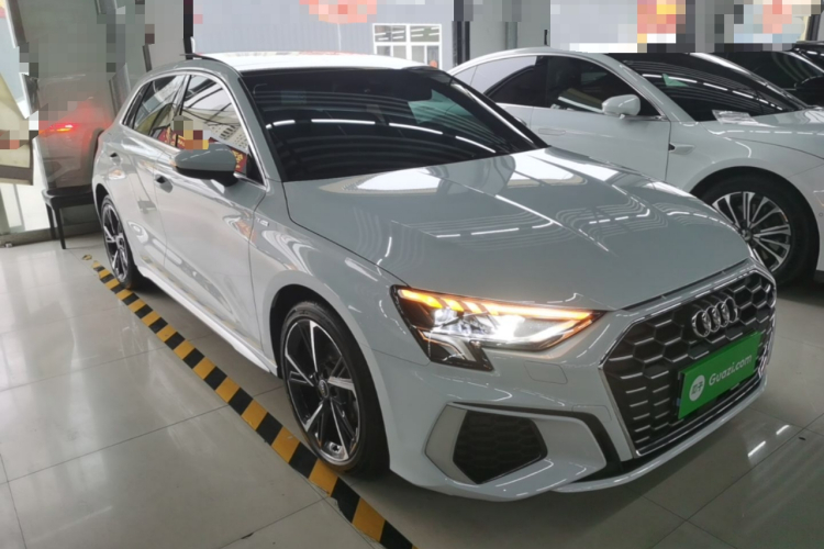 Audi A3 2023 car image #4