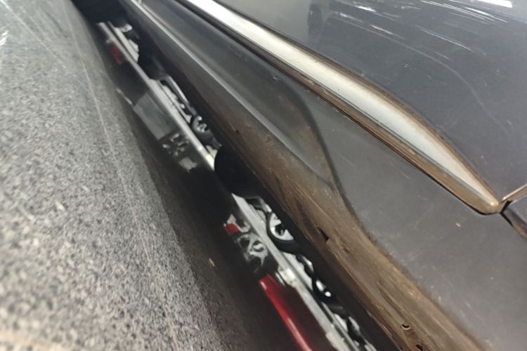 BYD Han 2023 car image #26