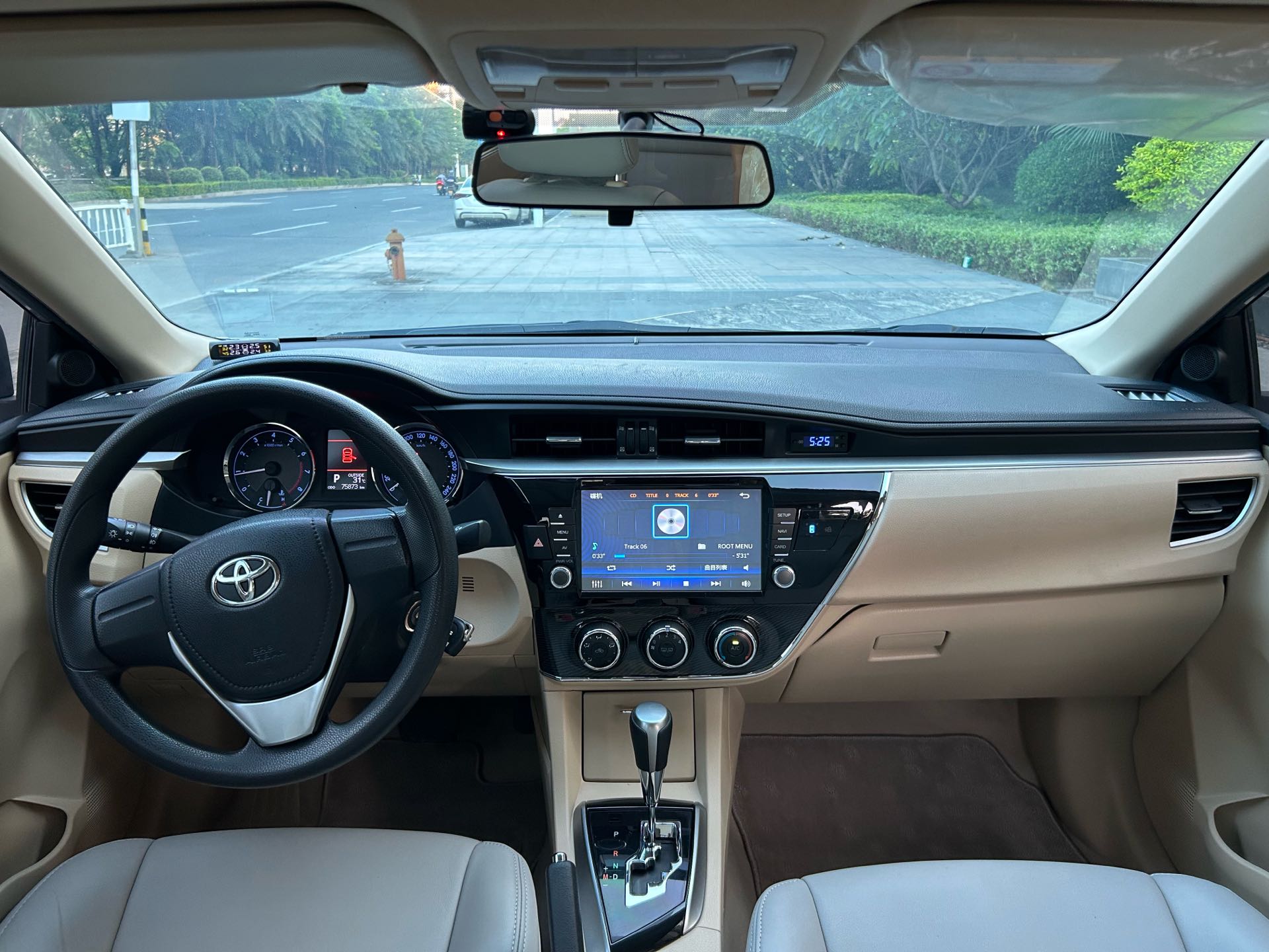 Toyota Corolla 2014 image de voiture #4
