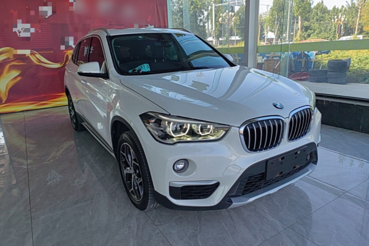 BMW X1 2019 #4 BMW X1 2019 car image #4