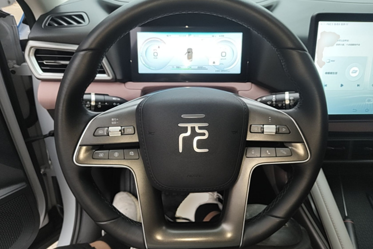 BYD YuanUP 2024 imagen de coche #11