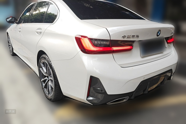 BMW 3 Series 2024 car image #5