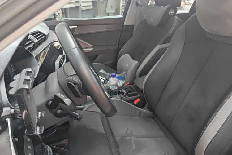 Audi Q3 2019 #17 Audi Q3 2019 car image #17