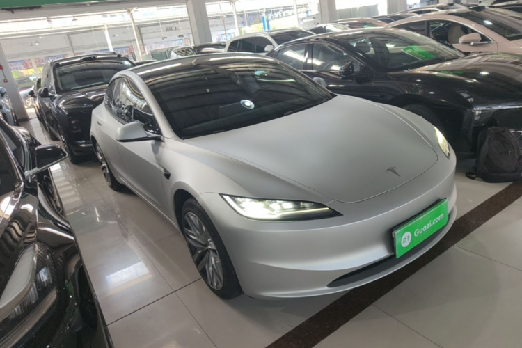 Tesla Model 3 2024 #4 Tesla Model 3 2024 immagine di auto #4