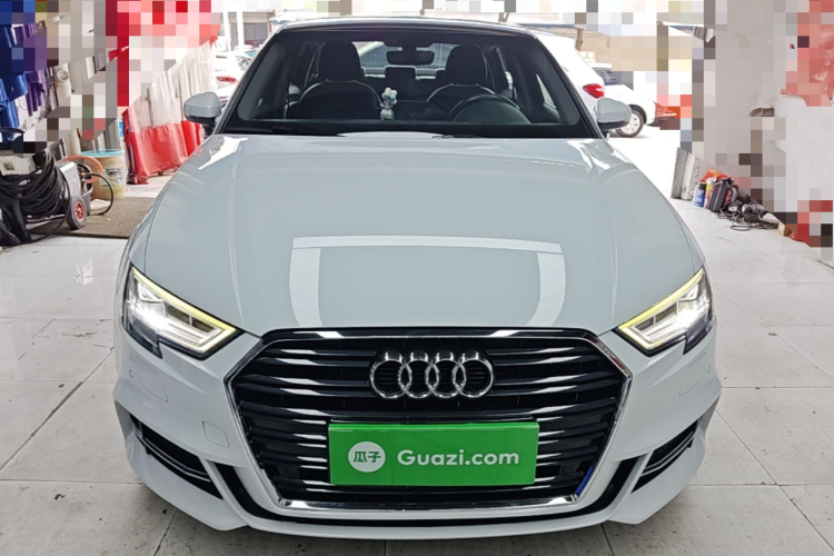 Audi A3 2018 car image #3
